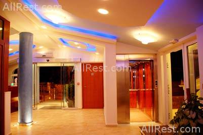 Nefeli Hotel 17